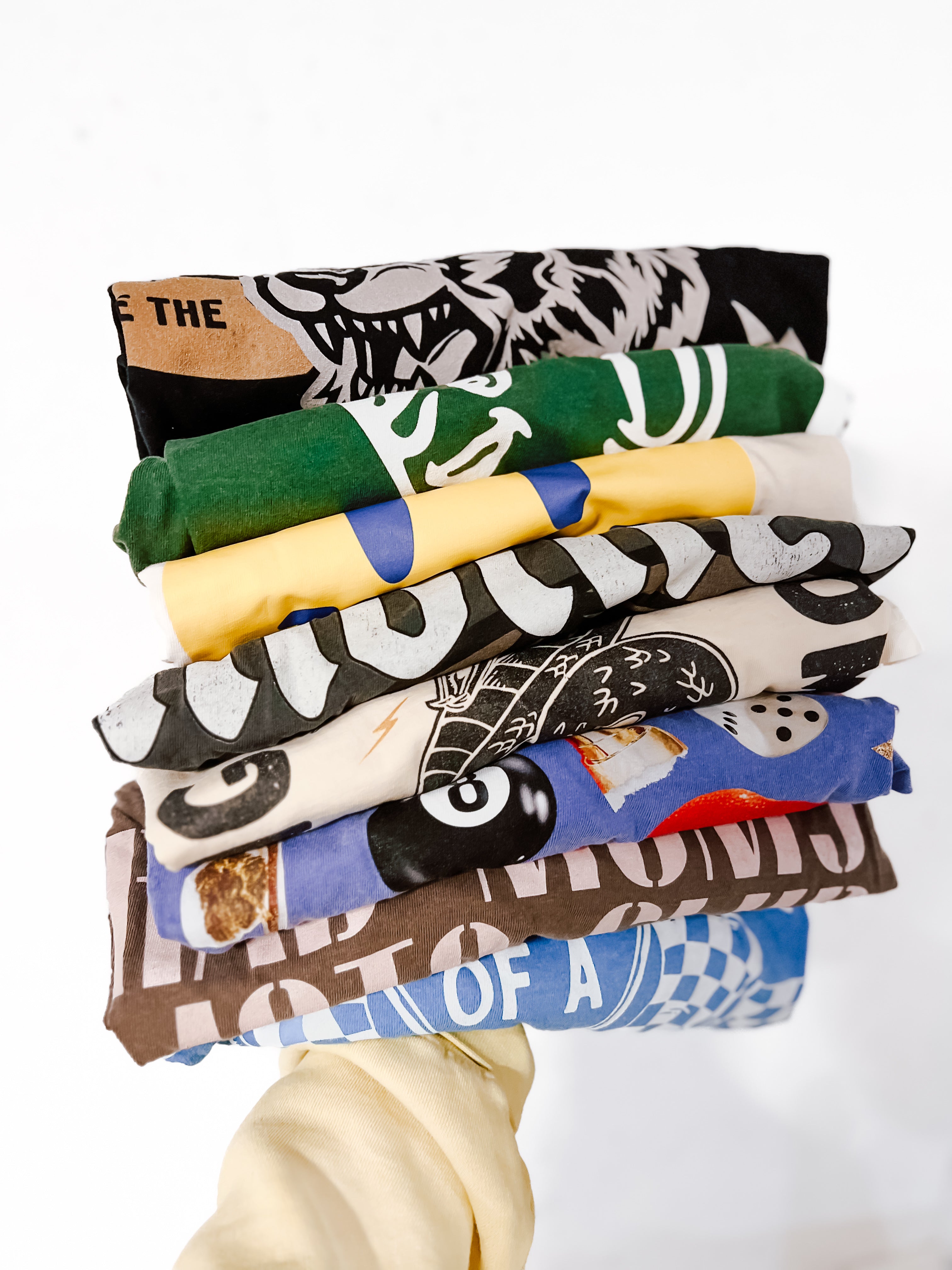 MYSTERY TEE