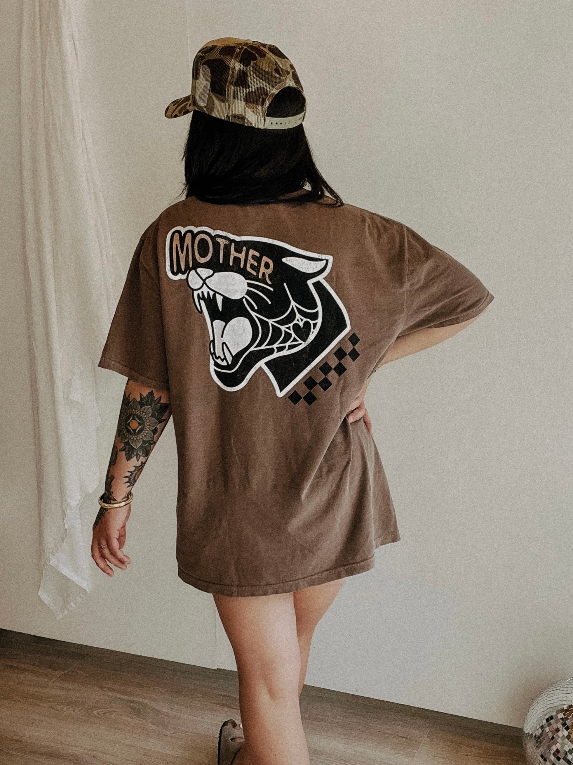 Mama Cat Back Print Tee