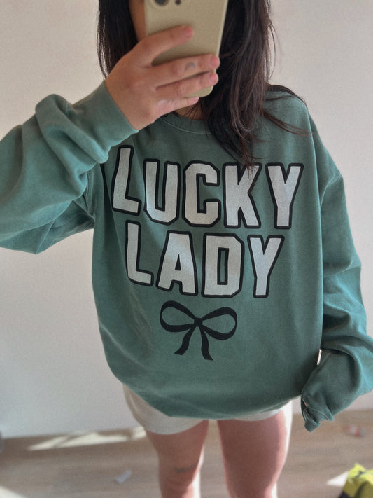 Lucky Lady Bow Vintage Wash Crew