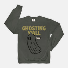Load image into Gallery viewer, Ghosting Yall Vintage Crew
