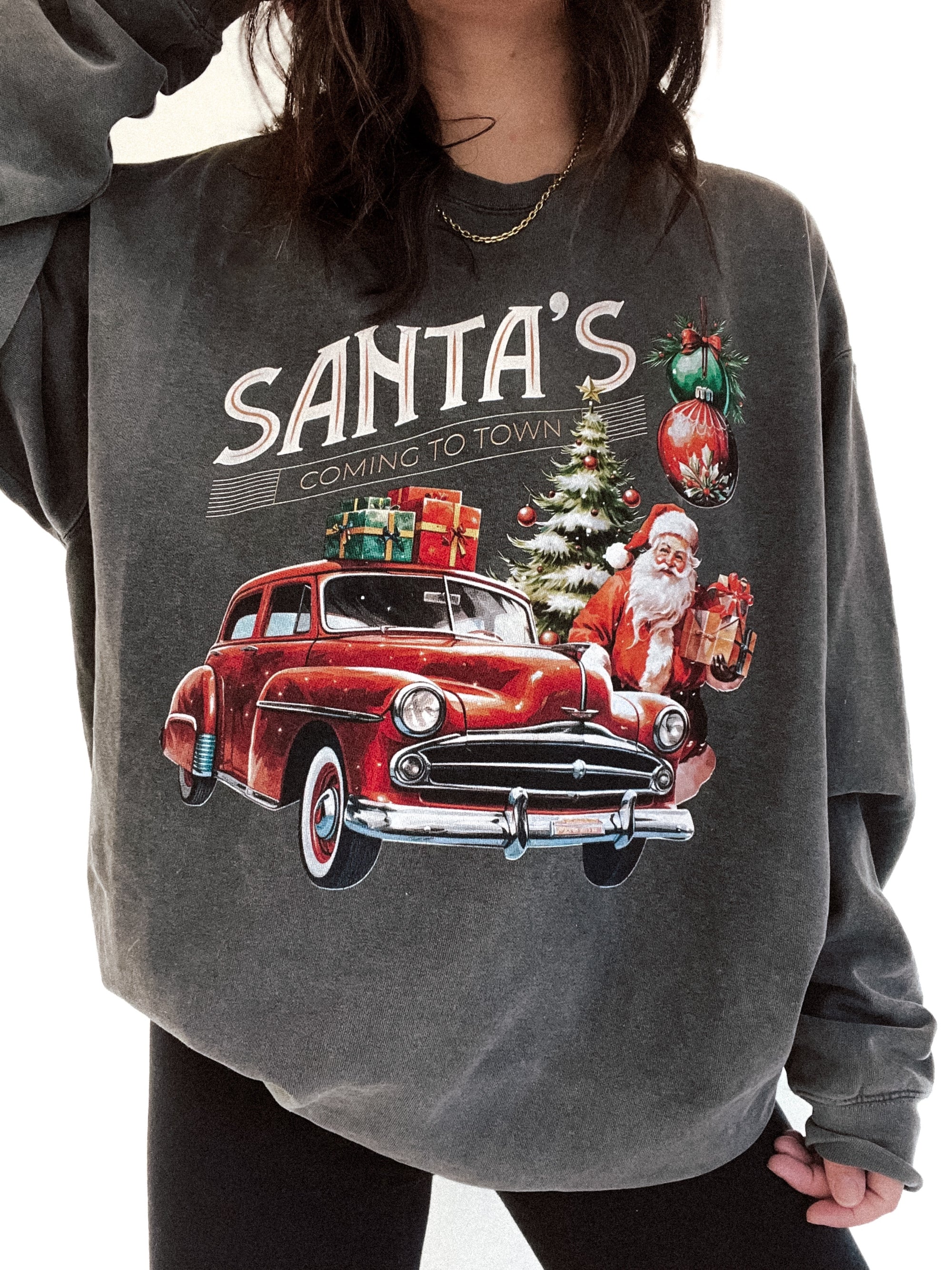 Santas Coming To Town Vintage Wash Crew