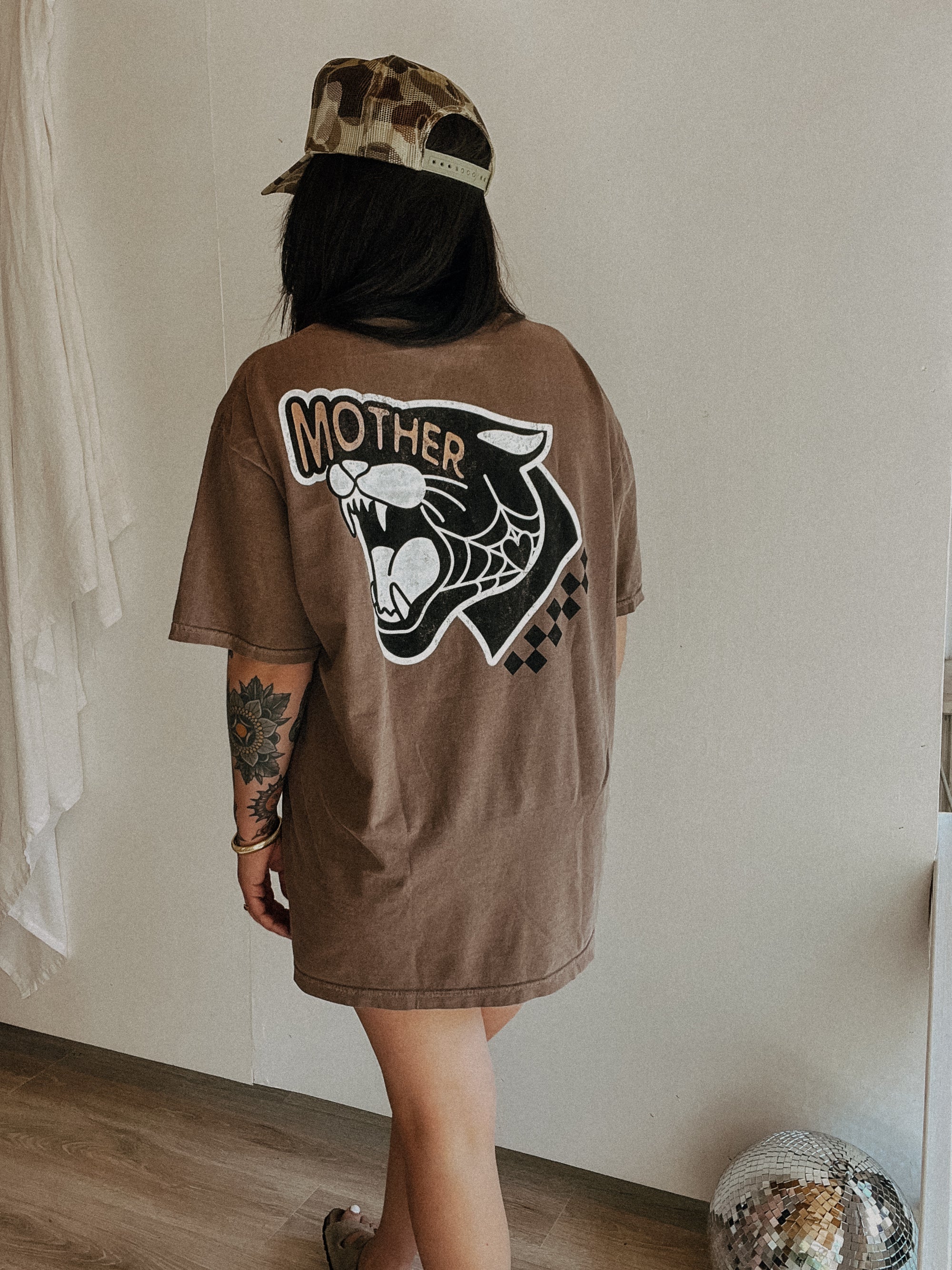 Mama Cat Back Print Tee