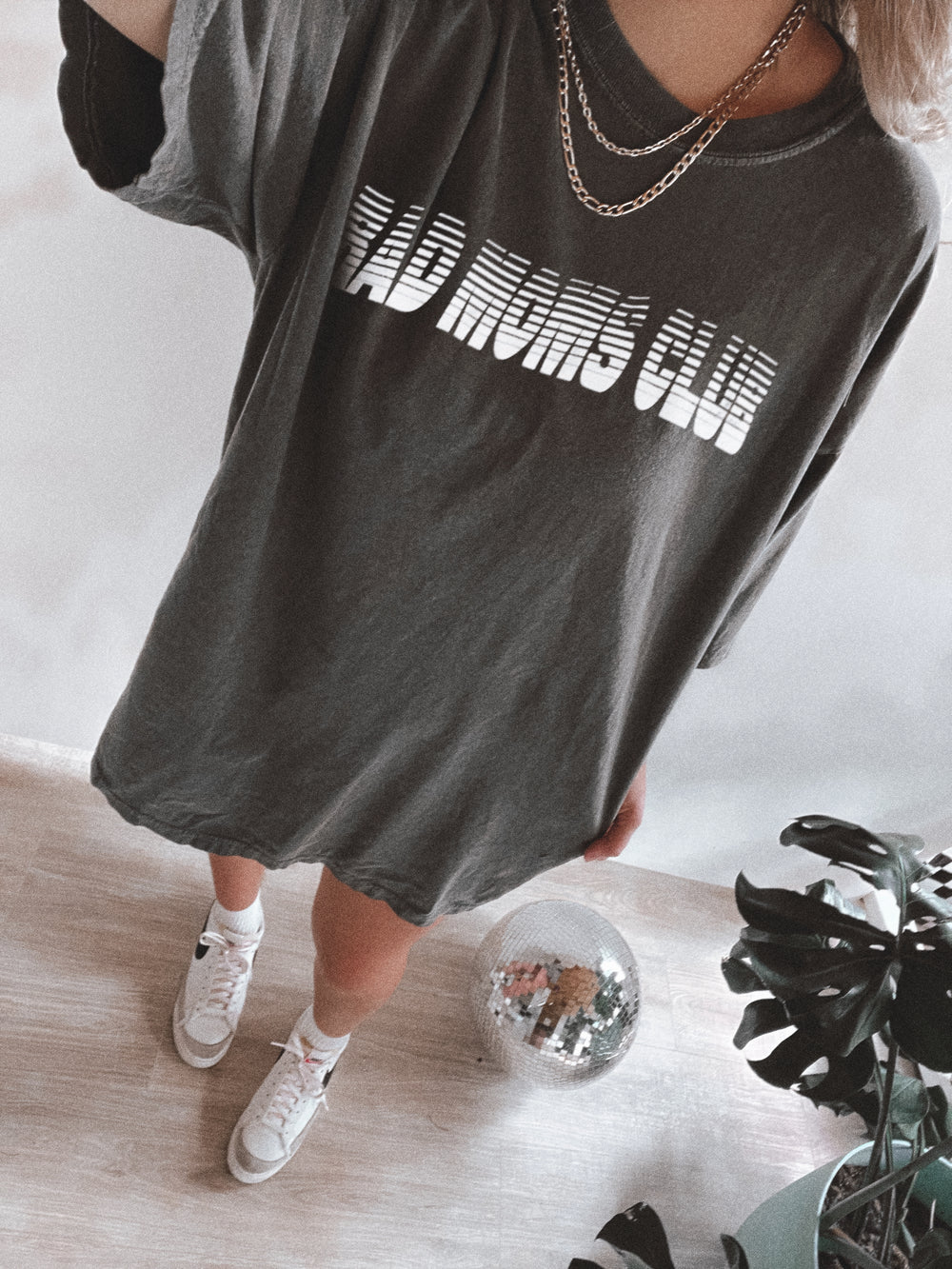 Rad Moms Club Tee