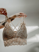 Load image into Gallery viewer, Willa Lace Bralette
