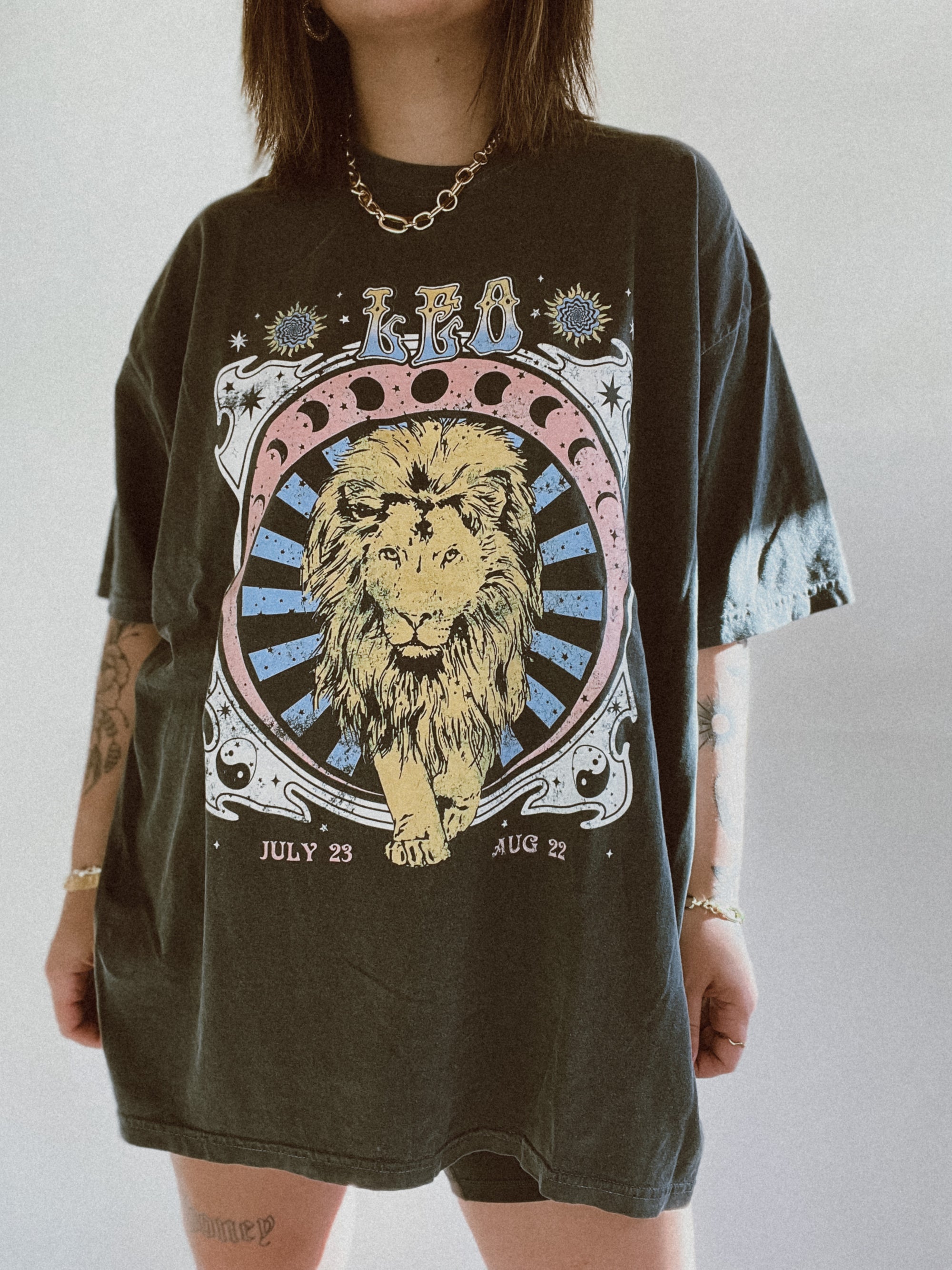Leo Tee