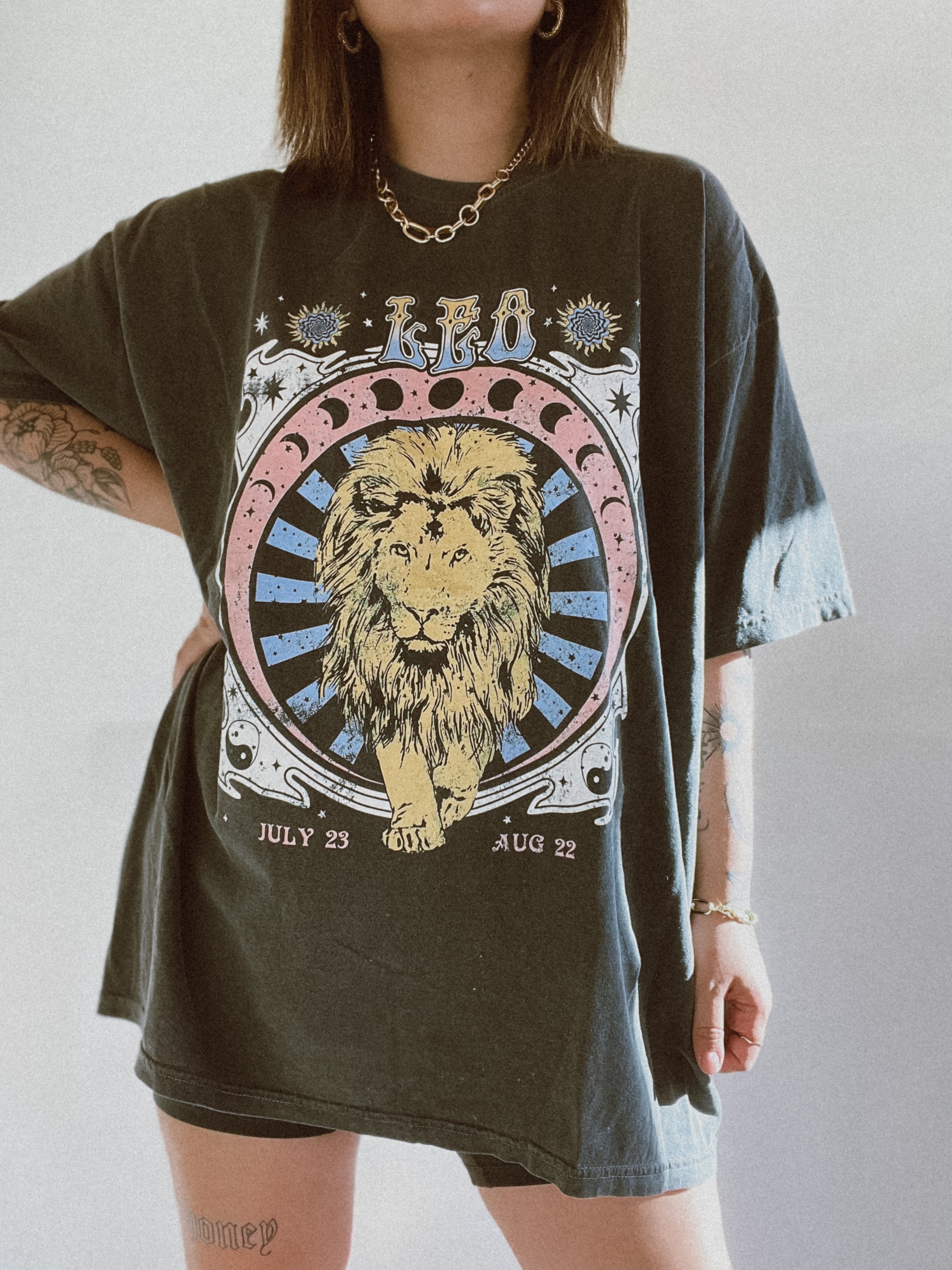 Leo Tee